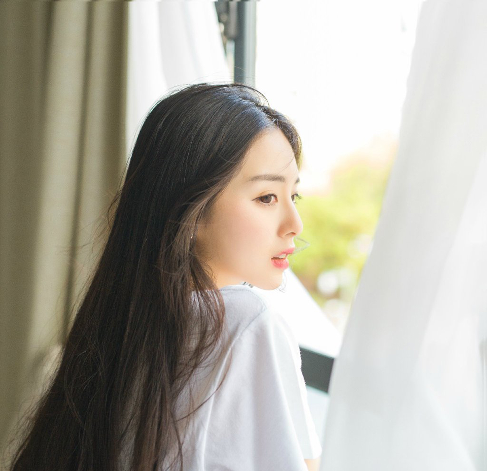 朋友还是必须分类的——例如图书，一架一架混不得。过分混杂，匆忙中急着着，往往找错类别。